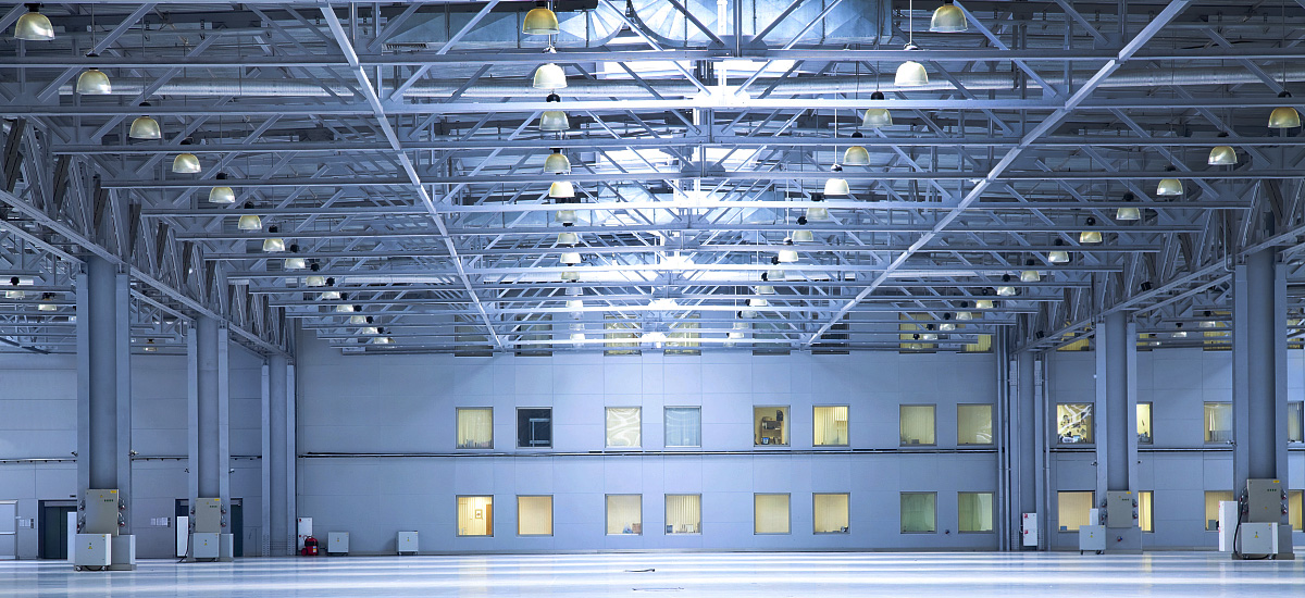 ����������-��ģ���������з�ʵ��ǿ